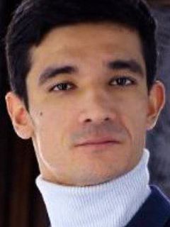 Равшан Шехов