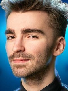 Владислав Васильев