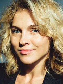 Влада Лахина