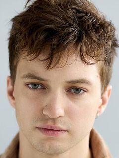 Рустам Шаков