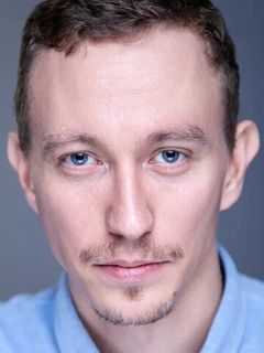 Александр Медведев