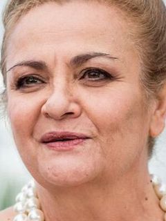 Дана Догару