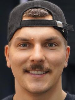Вадим Белов