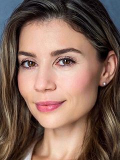 Александра Соломонова