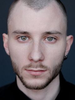 Илья Михайлов