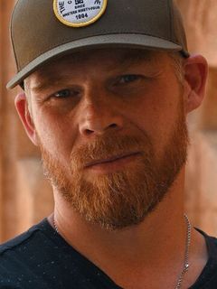 Дмитрий Лазарев