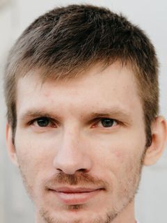 Лев Колесников