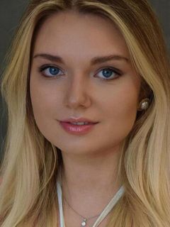 Арина Иванова