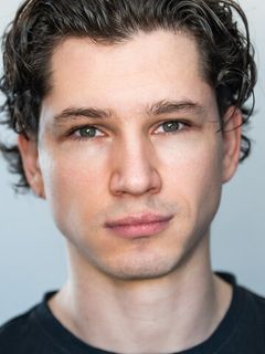 Степан Константинов