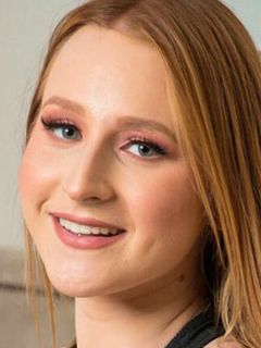 Skye Mae