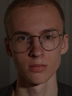 Антон Хвалей