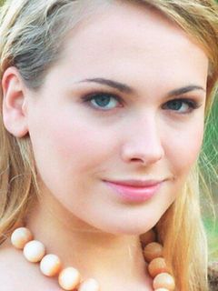 Анна Горшкова
