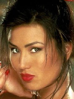 Кэролин Лью