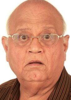 Диньяр Контрактор