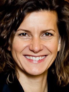 Эллен Де Вале