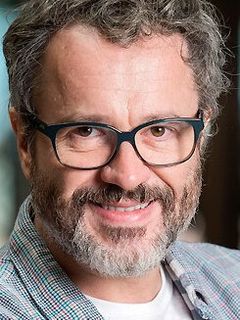 Леонардо Медейрос