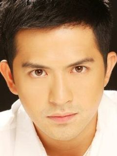 Дэннис Трильо