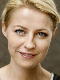 Эдда Магнасон