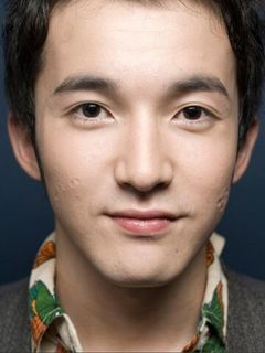 Ёсукэ Асари