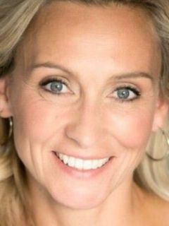 Карола Бамбас