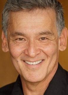 Джеймс В. Куинн