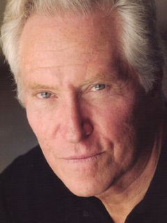 Артур Робертс