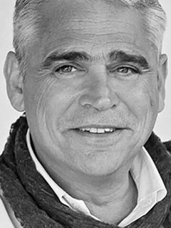 Толга Саваджи