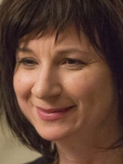 Эстер Балинт