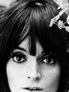 Clovissa Newcombe