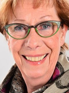 Николь Ширер