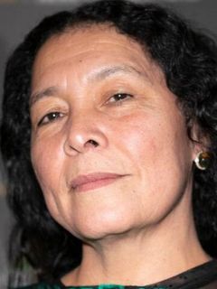 Carmiña Martínez