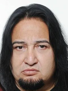 Дино Касарес