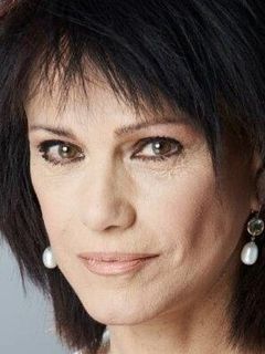 Лена Фаругия