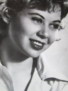 Лилиана Томеску