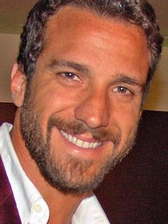 Карлос Бонов