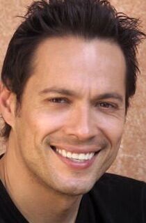 Дэнни Куинн