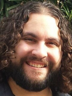 Дэн Эрнандез