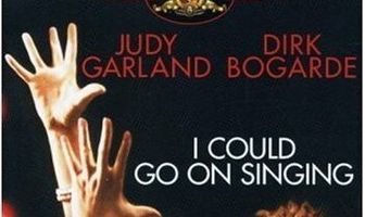 Я могла бы продолжать петь