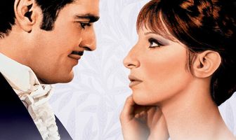 Смешная девчонка