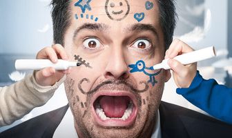 Дом вверх дном