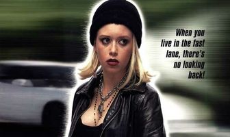 Шоссе 2: Признания трюкачки