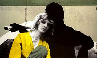 Одна в лодке