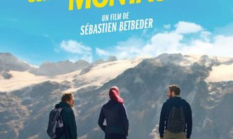 Debout sur la montagne