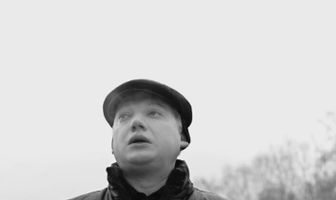 Плачу с вами