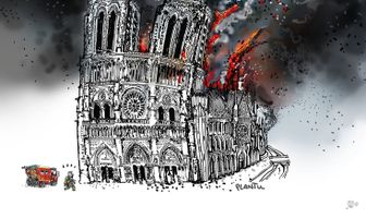 Нотр-Дам в огне