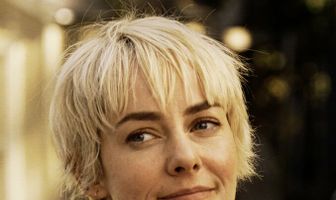 Удочерение Одри