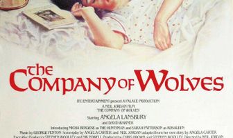 В компании волков