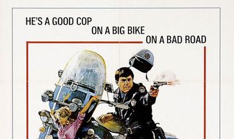 Парни в синей форме