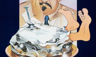 Чарли Чан и проклятье королевы драконов