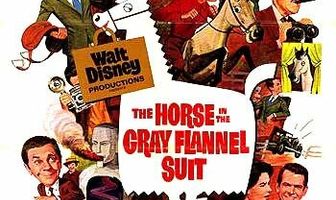 Лошадь во фланелевом сером костюме